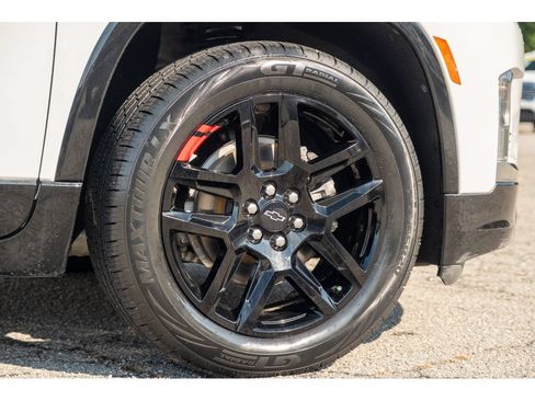 Used 2022 Chevrolet Traverse Premier w/ Redline Edition FWD image 10