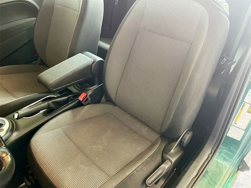 Used 2018 Volkswagen Beetle 2.0T S image 18