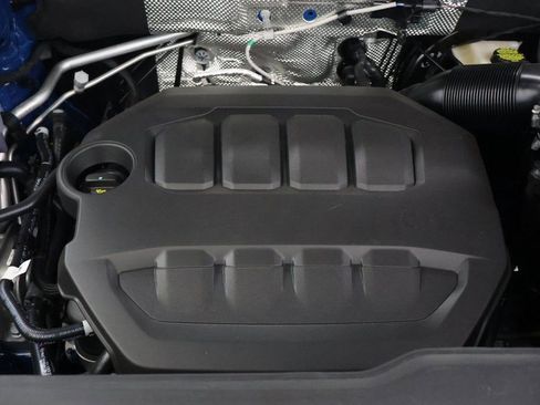 New 2025 Volkswagen Atlas Cross Sport SEL Premium R-Line image 28