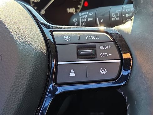 Used 2023 Honda CR-V EX-L image 25