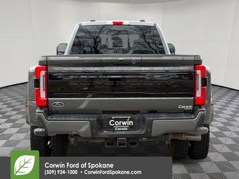 Used 2025 Ford F450 Platinum AWD/4WD image 19