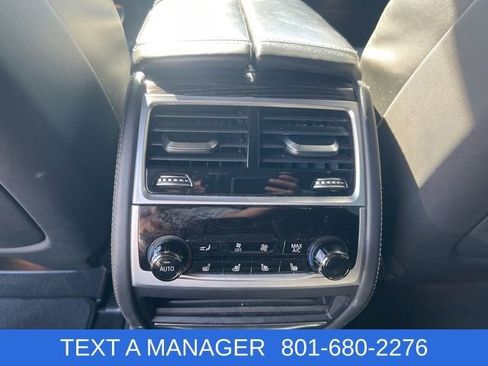 Used 2022 BMW 750i xDrive w/ Autobahn Package image 46