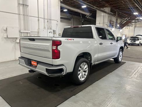Certified 2022 Chevrolet Silverado 1500 Custom image 8