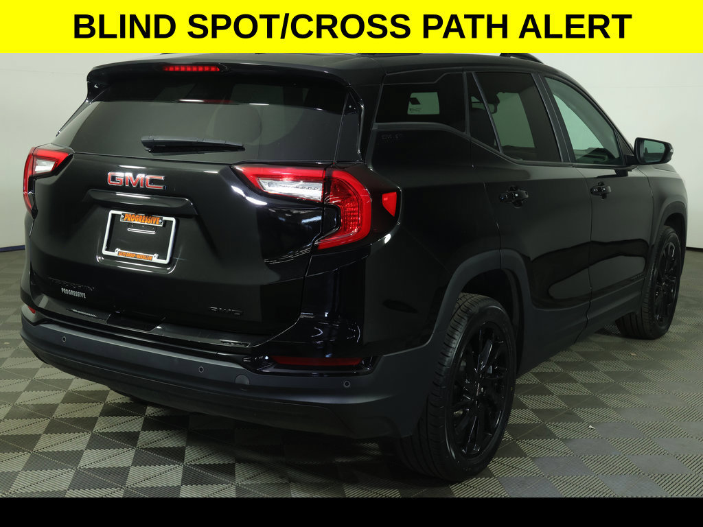 Used 2023 GMC Terrain SLE w/ Driver Convenience Package AWD/4WD image 9