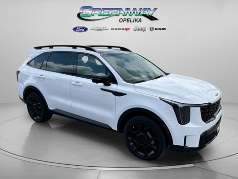 Used 2026 Kia Sorento SX Prestige w/ Olive Brown Leather Package AWD/4WD image 1