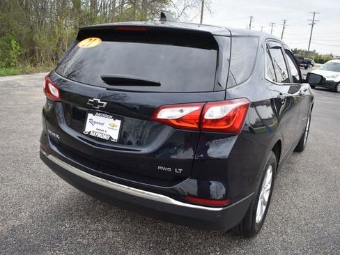 Used 2021 Chevrolet Equinox LT AWD/4WD image 3
