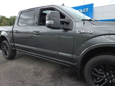 Used 2018 Ford F150 Lariat w/ Equipment Group 502A Luxury AWD/4WD image 39