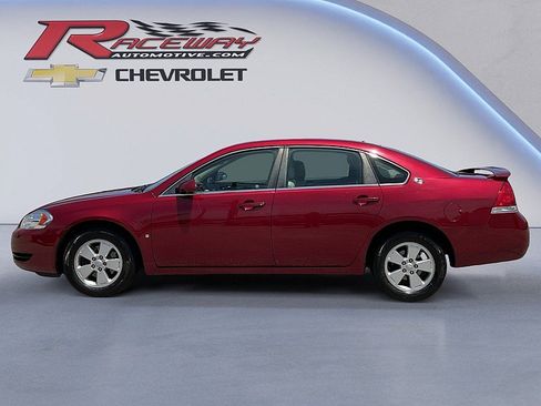 Used 2008 Chevrolet Impala LT w/ Luxury Edition Package FWD image 2