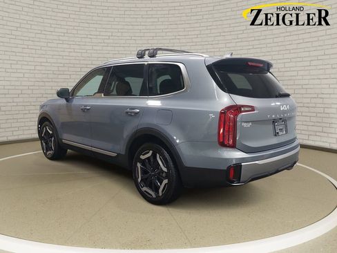 Used 2025 Kia Telluride S AWD/4WD image 7