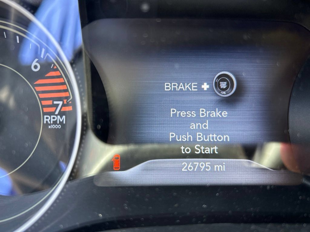 Certified 2023 Jeep Cherokee Altitude Lux w/ Mopar Interior Package AWD/4WD image 4