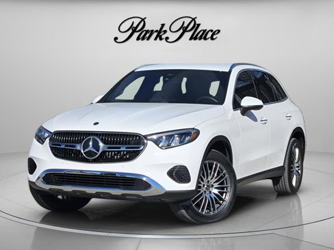 Certified 2025 Mercedes-Benz GLC 300 300 image 1