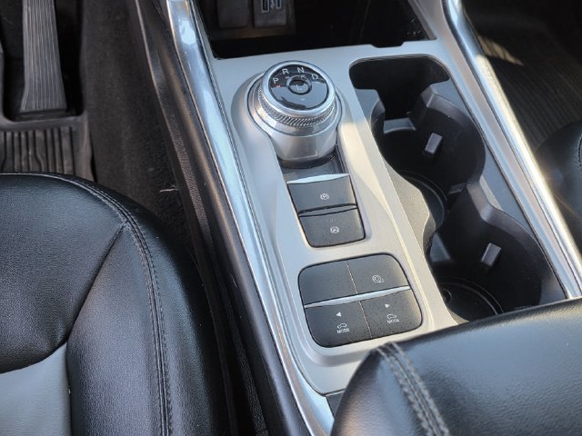 Certified 2022 Ford Explorer XLT w/ Equipment Group 202A RWD image 24
