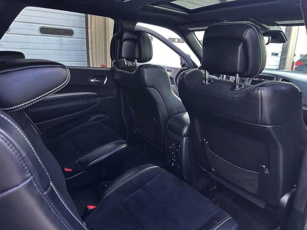 Used 2018 Dodge Durango SRT w/ Technology Group AWD/4WD image 30