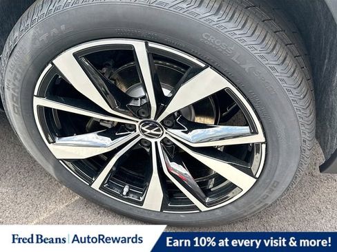 New 2026 Volkswagen Atlas Cross Sport SEL Premium R-Line AWD/4WD image 18