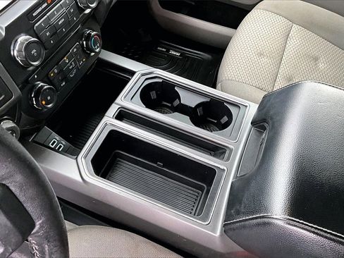 Used 2017 Ford F150 XLT w/ Equipment Group 302A Luxury image 15