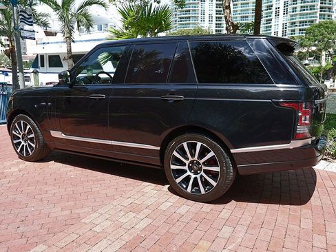 Used 2015 Land Rover Range Rover Autobiography AWD/4WD image 18