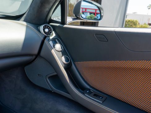 Used 2014 McLaren MP4-12C Spider RWD image 65