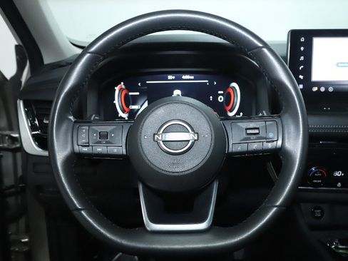 Certified 2024 Nissan Rogue SL image 21