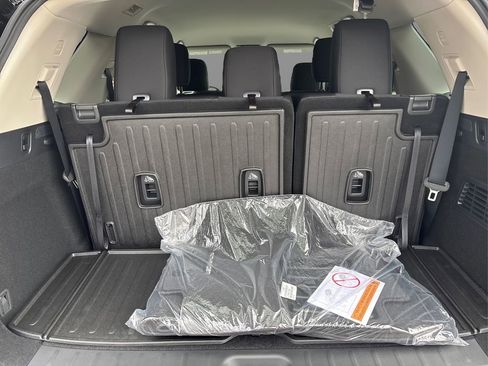 New 2025 Nissan Pathfinder SV w/ Cargo Package image 11