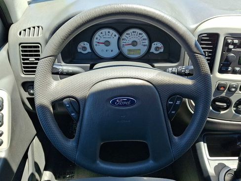 Used 2007 Ford Escape XLT FWD image 19