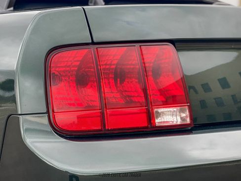 Used 2008 Ford Mustang GT RWD image 62