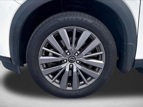 Used 2023 Nissan Pathfinder SL w/ SL Premium Package FWD image 10