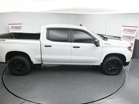 Used 2022 Chevrolet Silverado 1500 LT Trail Boss w/ Convenience Package II AWD/4WD image 31