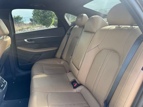 Used 2020 Hyundai Sonata Limited FWD image 8