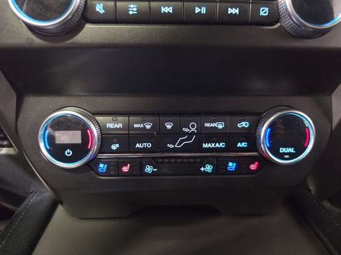 Used 2021 Ford Expedition Max XLT AWD/4WD image 17
