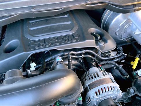 Used 2020 RAM 1500 Big Horn image 29