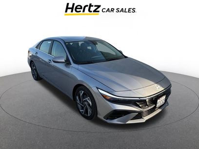 Used 2025 Hyundai Elantra Limited