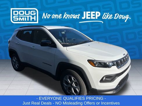 New 2026 Jeep Compass Latitude image 7