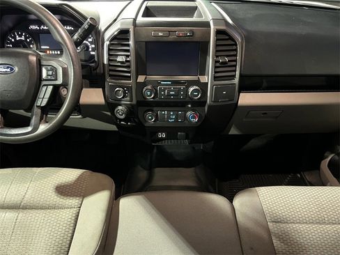 Used 2020 Ford F150 XLT w/ Trailer Tow Package image 33