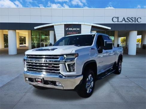 Used 2022 Chevrolet Silverado 2500 LTZ w/ LTZ Plus Package image 3