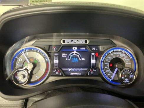 Used 2019 RAM 2500 Limited AWD/4WD image 20
