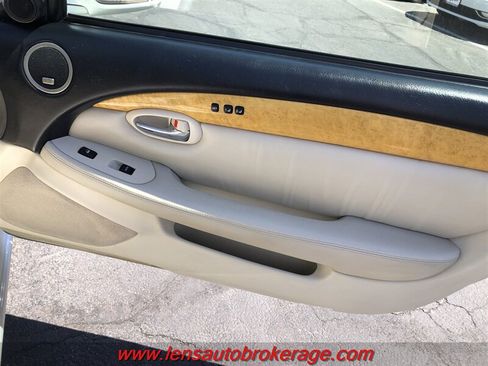 Used 2002 Lexus SC 430 Convertible RWD image 20