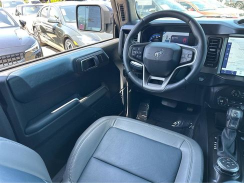 Used 2021 Ford Bronco First Edition image 18
