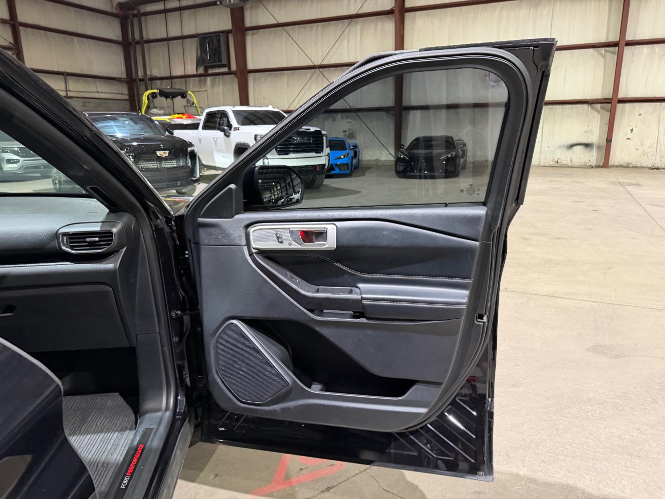 Used 2020 Ford Explorer ST AWD/4WD image 24