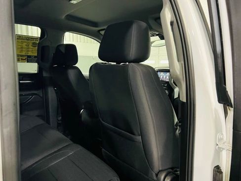 Used 2022 Chevrolet Silverado 1500 Custom image 28