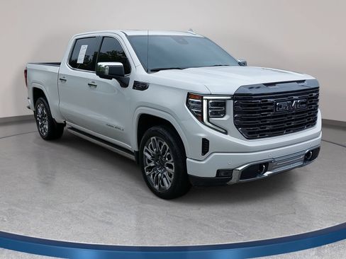 Used 2024 GMC Sierra 1500 Denali Ultimate AWD/4WD image 3