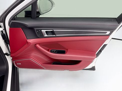 Certified 2023 Porsche Panamera Platinum Edition RWD image 25