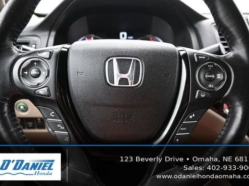 Used 2017 Honda Ridgeline RTL-E image 29