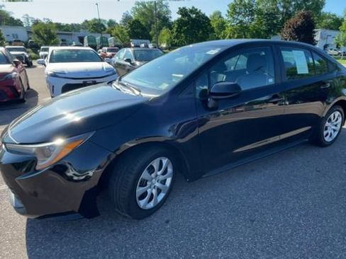 Certified 2023 Toyota Corolla LE FWD image 6