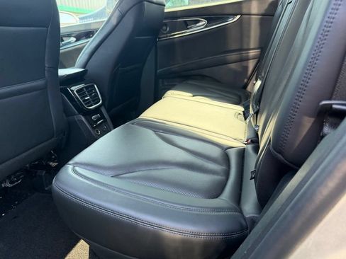 Used 2021 Lincoln Nautilus Reserve FWD image 15