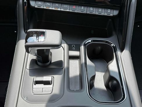 New 2026 GMC Sierra 1500 AT4X AWD/4WD image 4