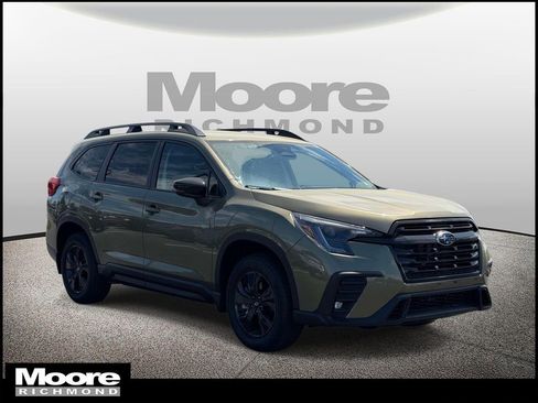 Used 2026 Subaru Ascent Premium AWD/4WD image 1