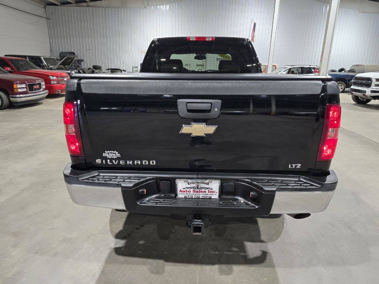Used 2008 Chevrolet Silverado 2500 LTZ w/ Suspension Package, Off-Road AWD/4WD image 11
