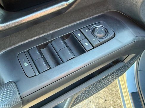 New 2026 Toyota Tacoma SR5 image 10