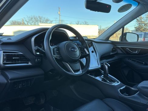 Used 2022 Subaru Outback Limited image 10