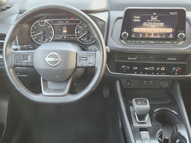 Used 2025 Nissan Rogue SV AWD/4WD image 25